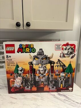 LEGO 71423 Super Mario Dry Bowser Castle Battle Expansion Set Retired NEW